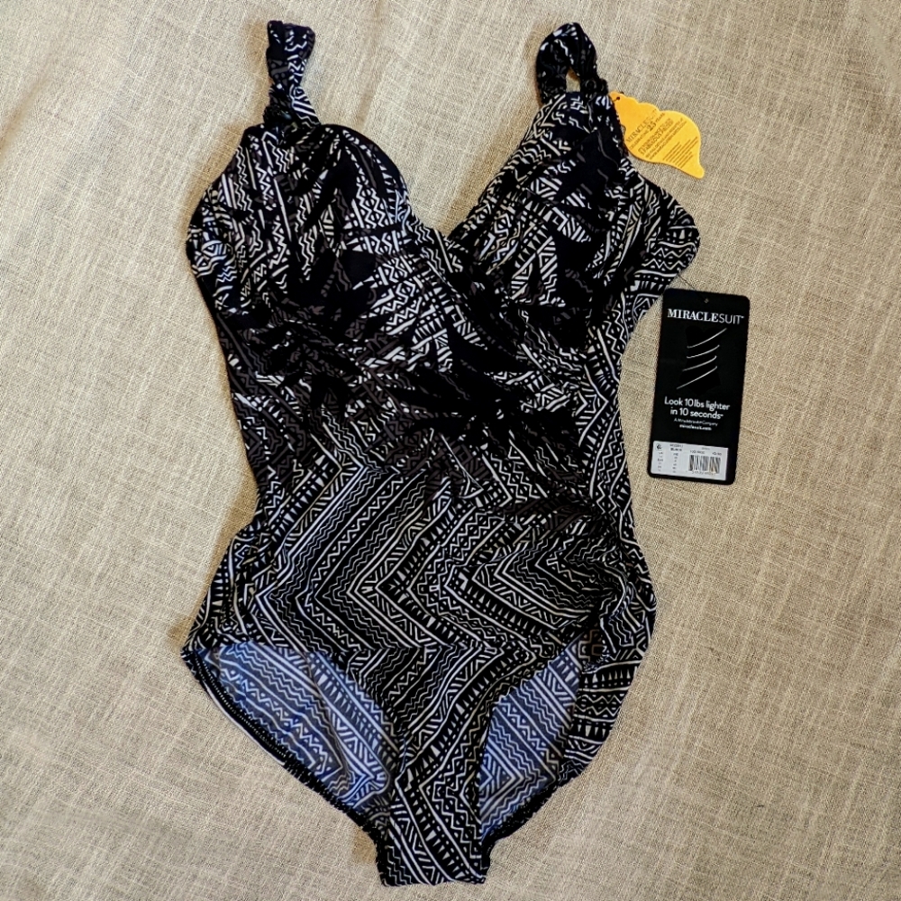 Miraclesuit Siren One Piece Swimsuit sz 14